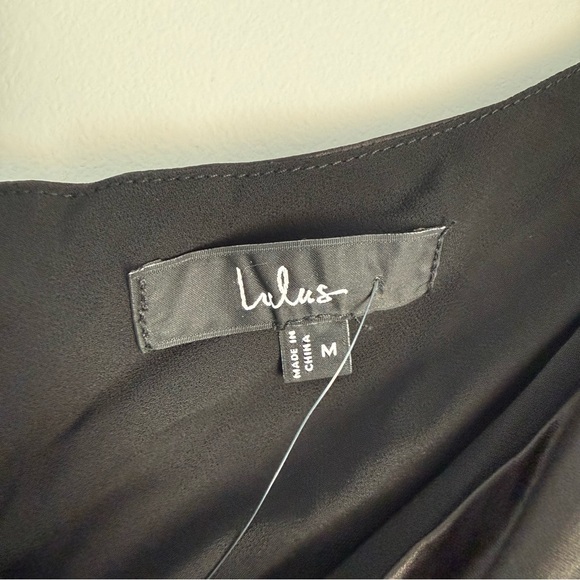 NWT Lulus Dreaming of Elegance Black Satin One-Shoulder Maxi Dress Size Medium - Picture 10 of 10